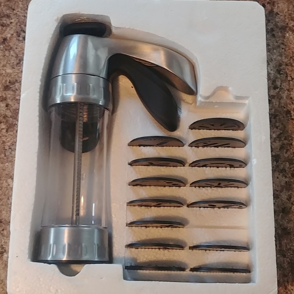 Kitchen cookie press